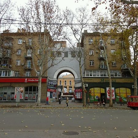Apartments In The City Center On Sobornaya Street Nikolayev Exterior foto